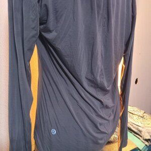 Lululemon Workout shirt